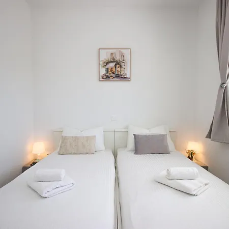 Bogoje - Two Bedroom With Private Parking Lejlighed Cavtat